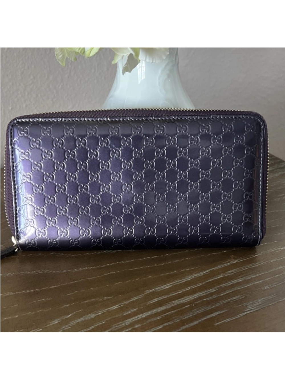 Gucci Glossy Patent GG Zip Wallet in Plum